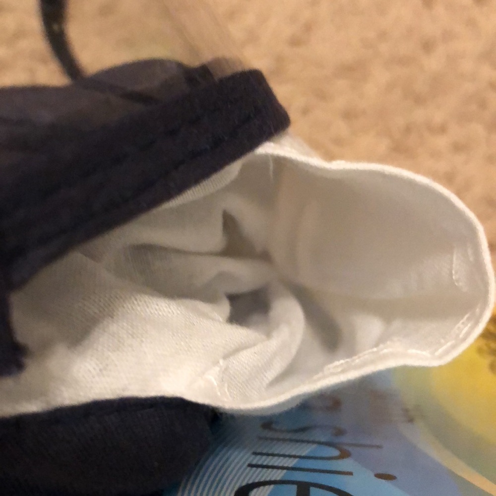 Filtered Face Masks - Picture 6 of 6